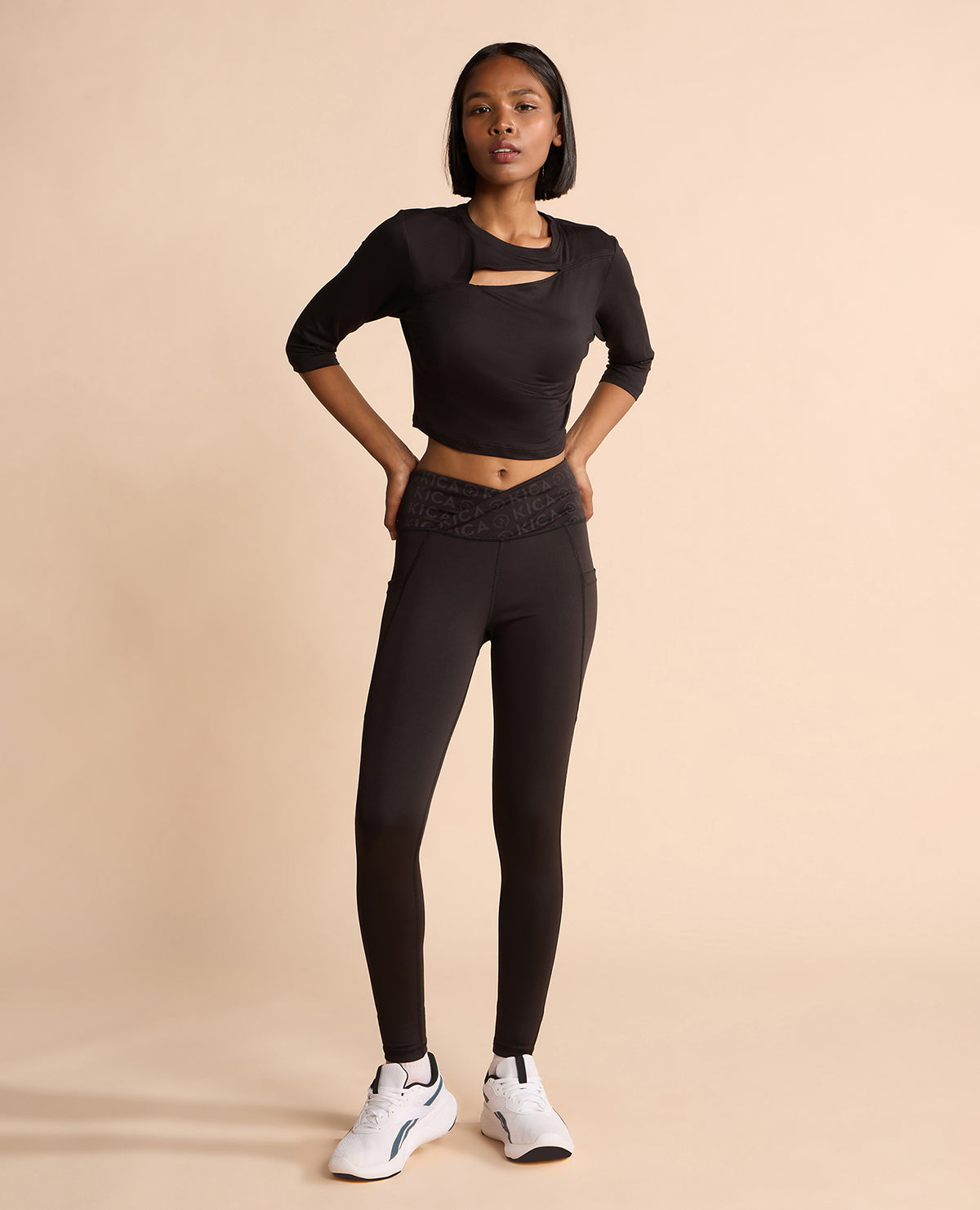 Gym Feather Feel Crop Top Black