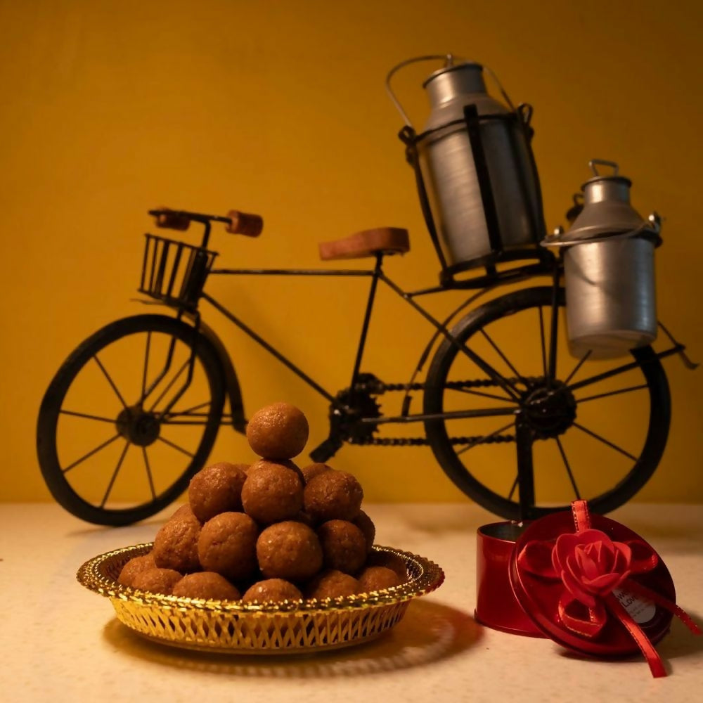 Pothgaal Sweets Coconut Laddu