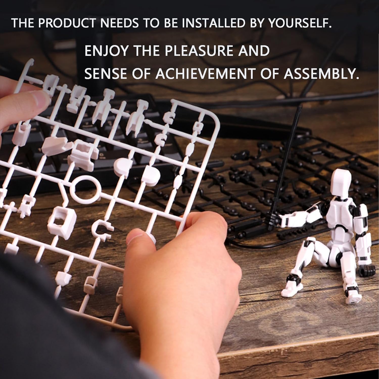 Action Figure Toys,DIY Assembly Dummy 13 Action Figures,Six-Winged Articulated Joints Robot,Desktop Decorations,Gift Idea for Adults (White six-Winged, with a Display Stand) (White)
