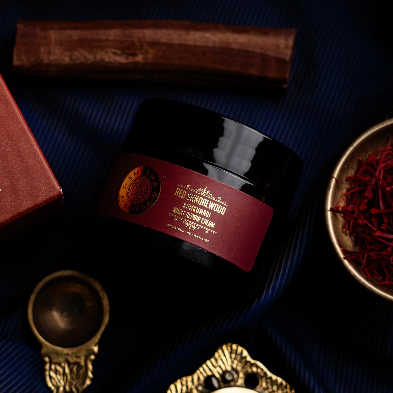 Shesha Ayurveda Red Sandalwood Skin Brightening & Night Repair Cream For Men & Women – For Natural, Anti-Aging, Hydrating, And Radiant Skin, Natural, Ayurvedic
