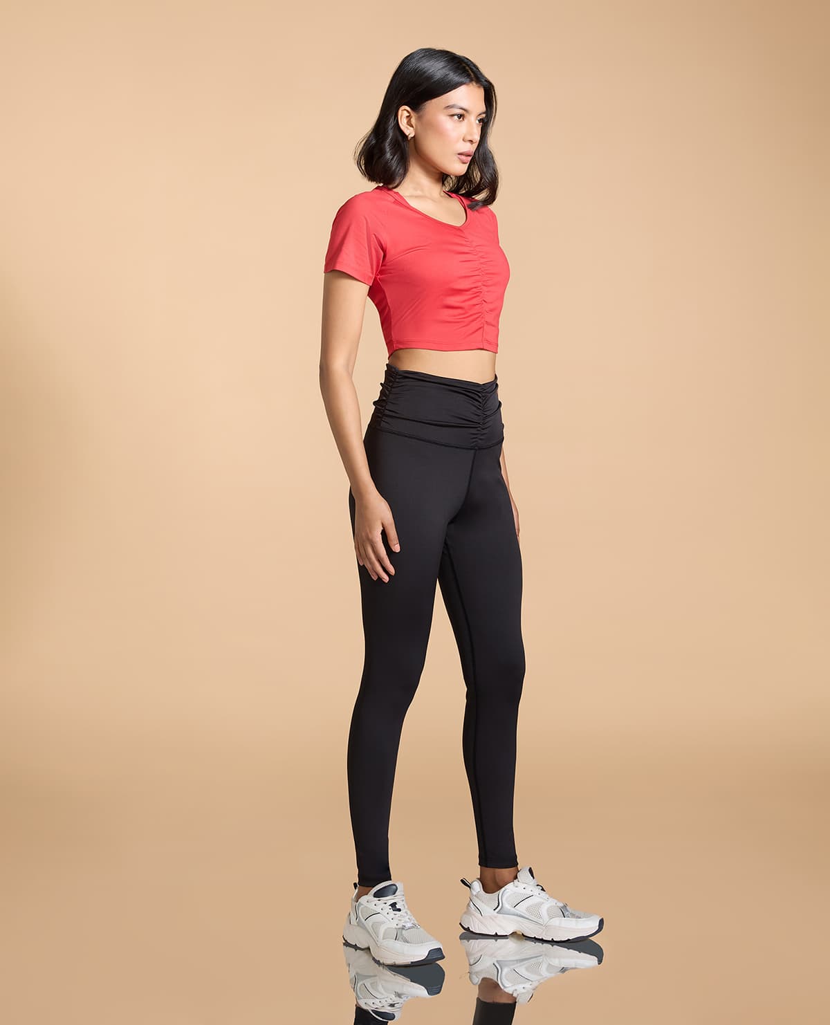Ruched Waistband Leggings in Second SKN With Back Pocket