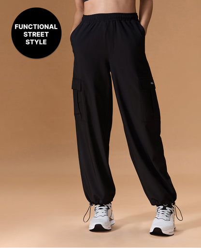 Kica High Waist Cargo Pants in Quick Dry Performance Fabric Black