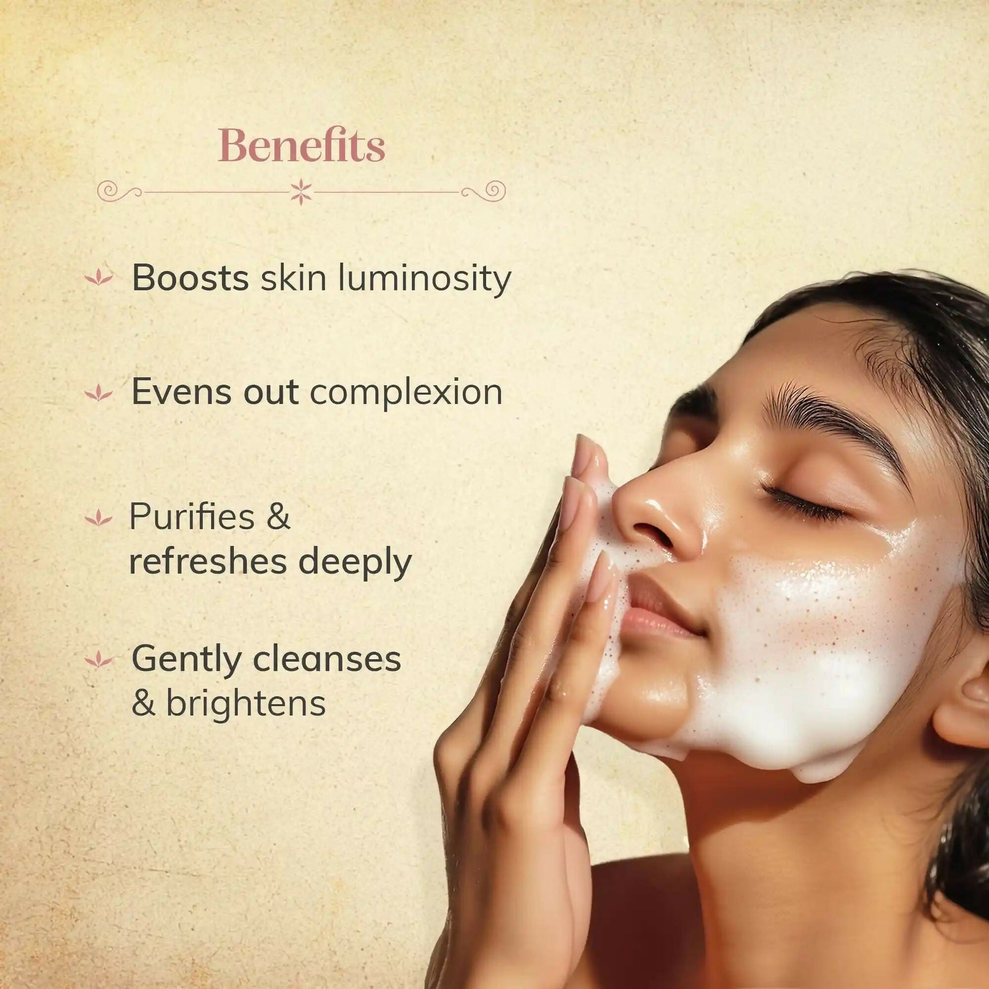 Chengavi Vit - C Foaming Face Wash