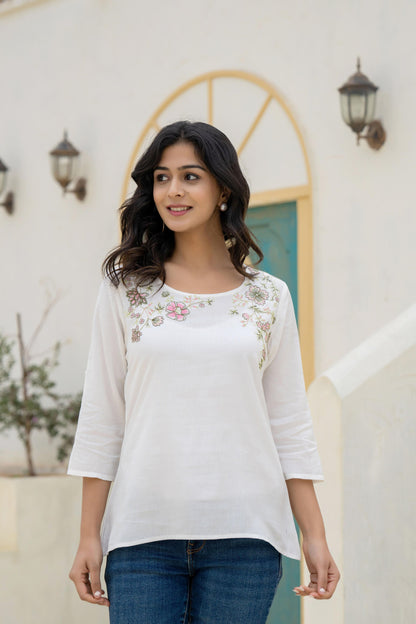 Juniper White Solid Viscose Tunic With Thread Work