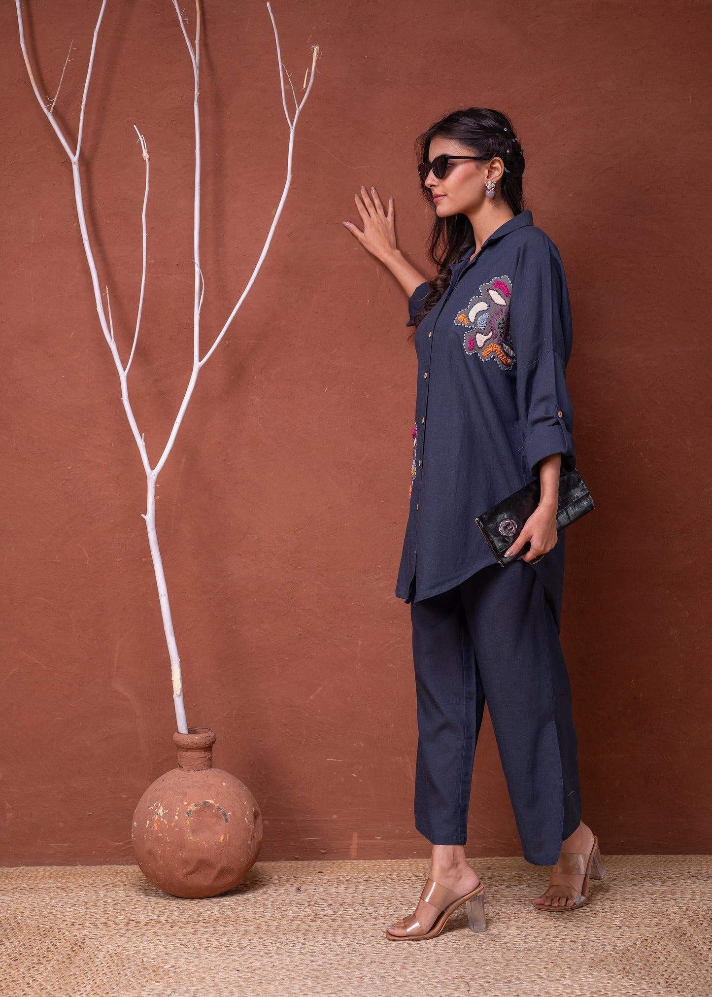 Juniper Viscose Linen Teal Embroidered Top And Pant Co-Ord Set With Thread Work