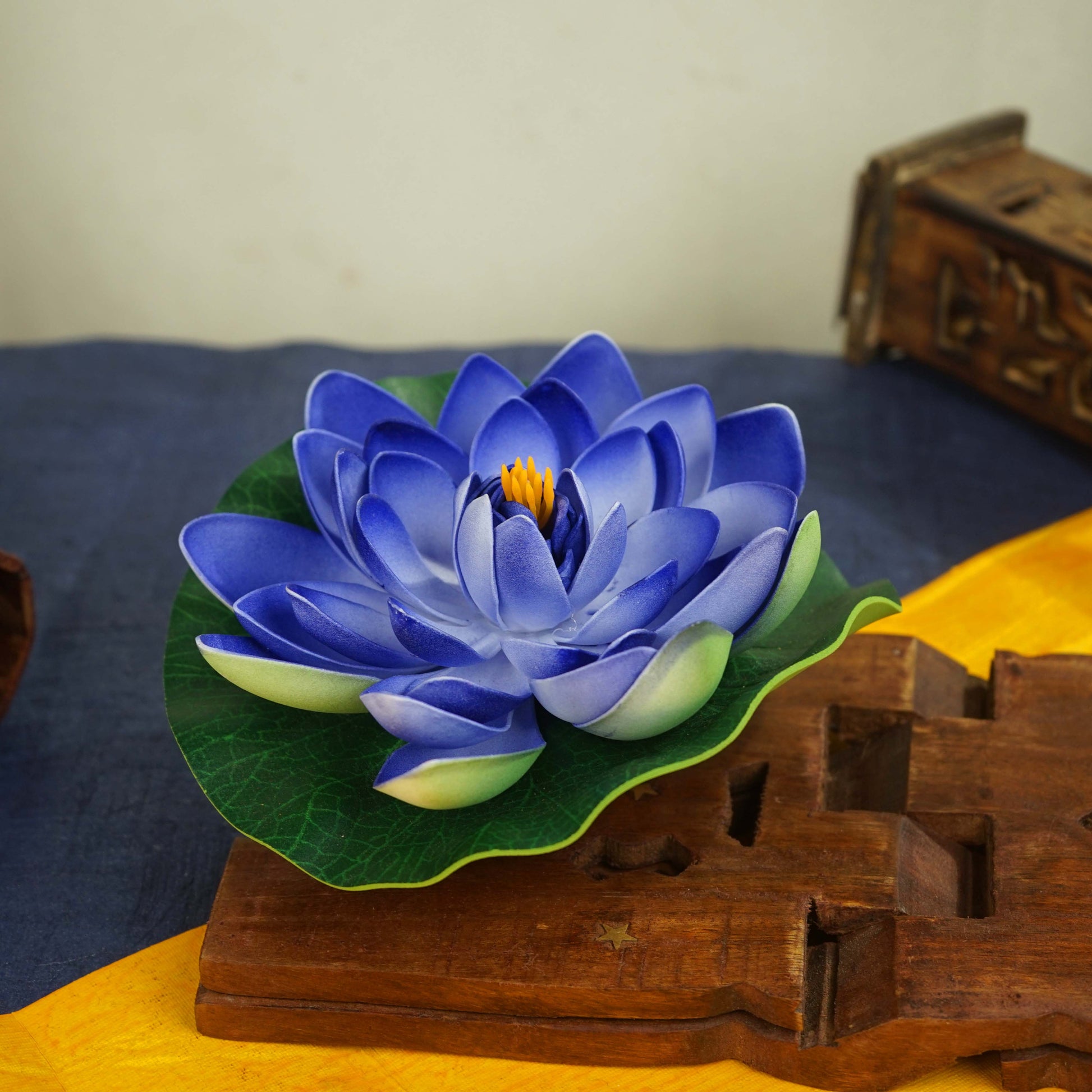 Sri Rudra Lotus Flower (SR 02809)