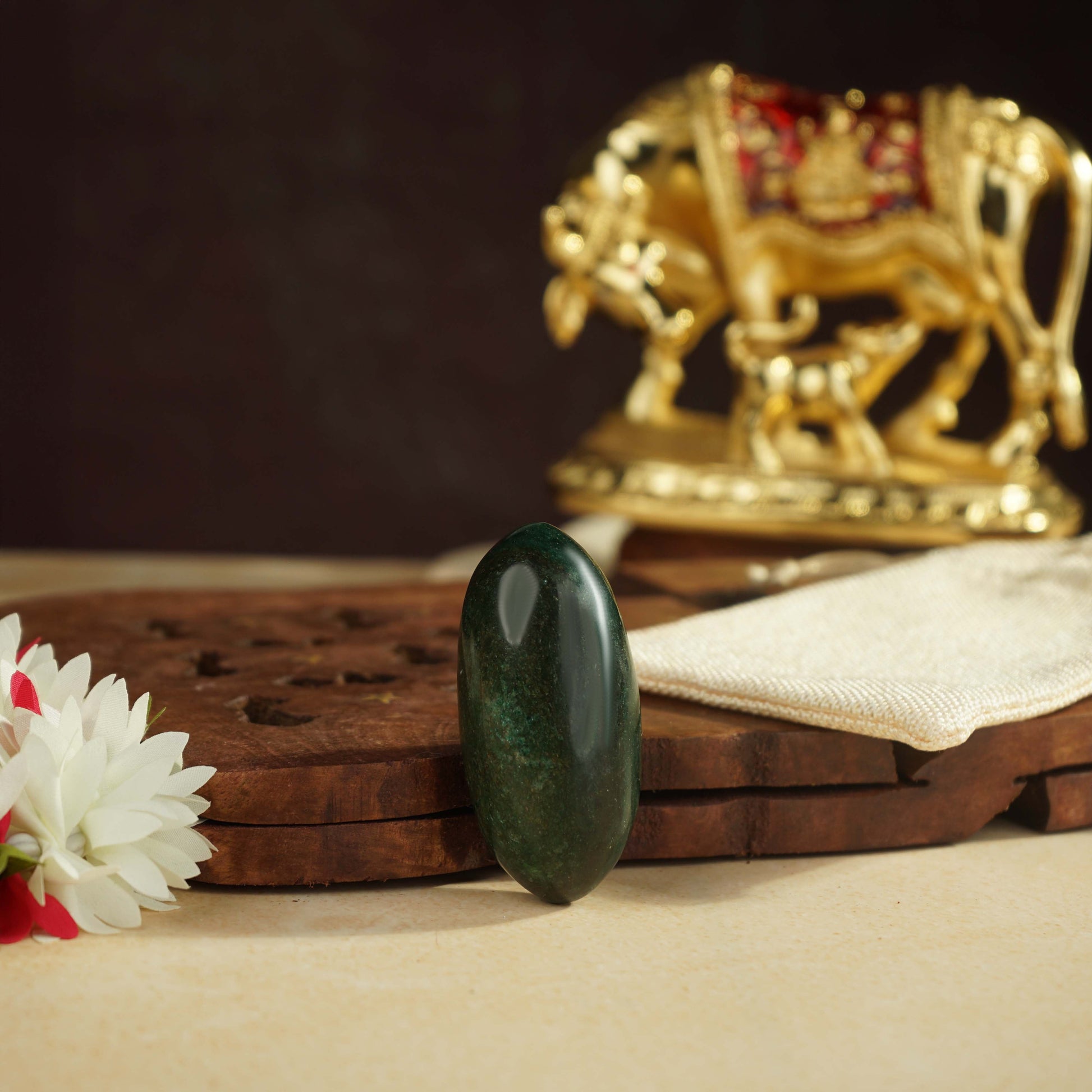 Sri Rudra Maragaj Lingam Without Base (SR 00272)