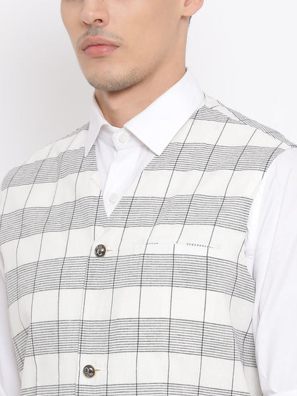 VASTRAMAY Men's White Cotton Waist Coat