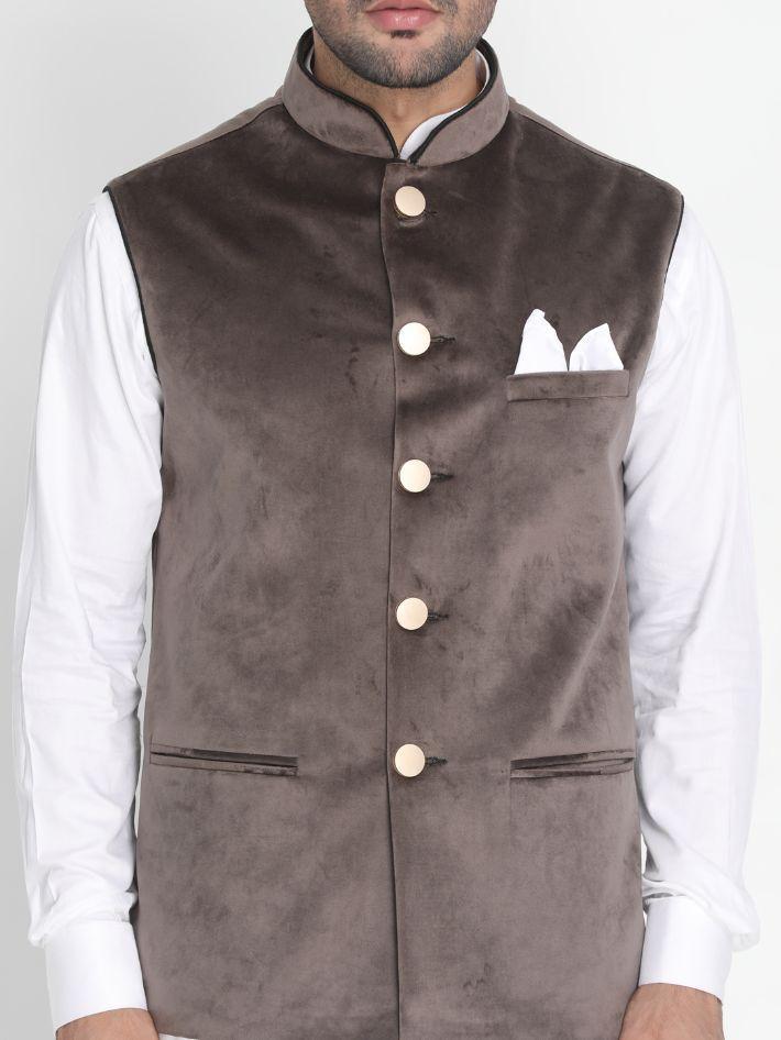 VASTRAMAY Men's Grey Velvet Ethnic Jacket