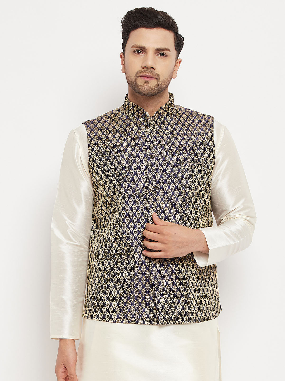 VASTRAMAY Men's Blue Cotton Silk Blend Ethnic Jacket