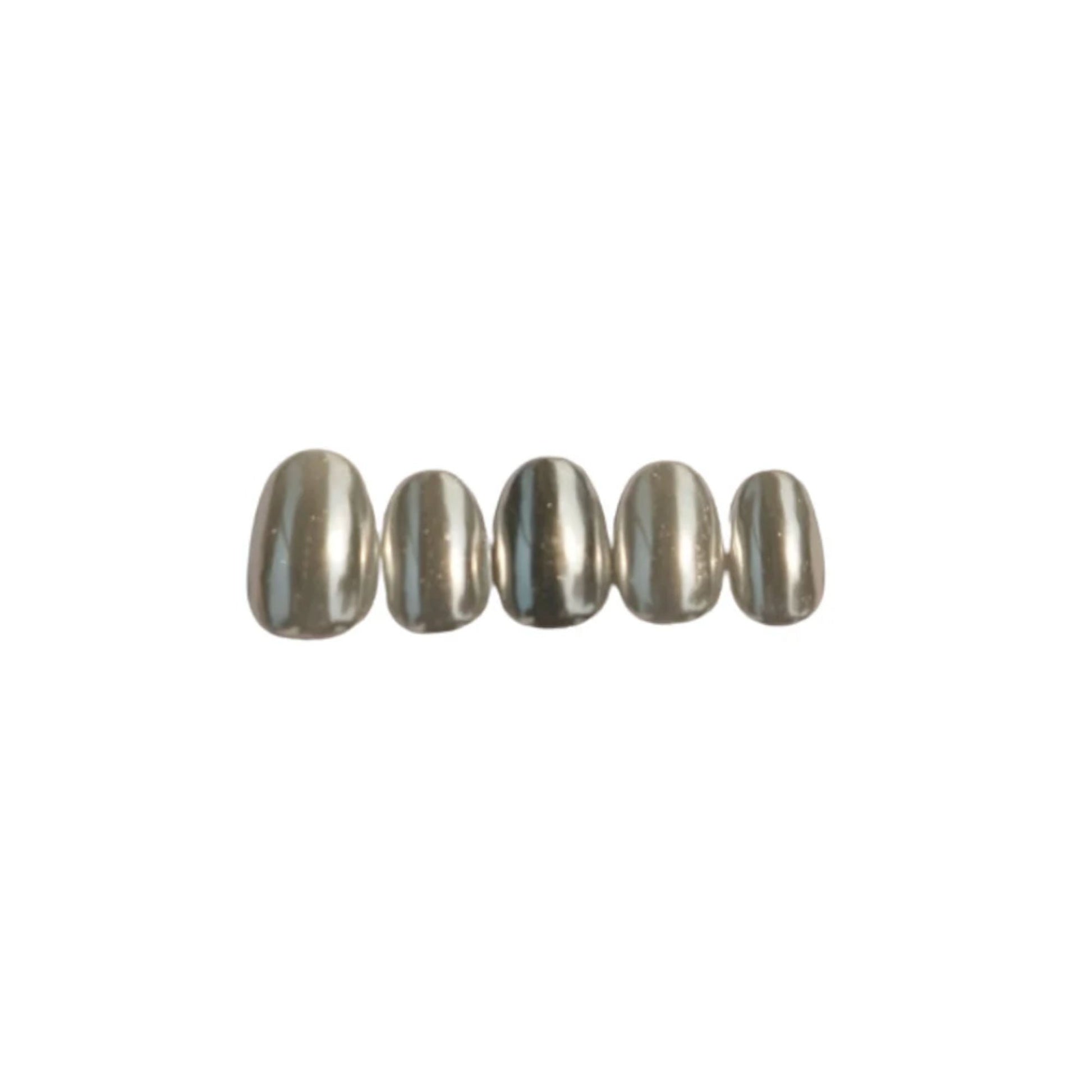 SOEZI Chamakta Aaina Reusable Press On Nails - Ready To Wear Kit