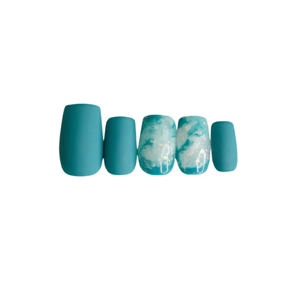 SOEZI Alora Short Square Reusable Press On Nails - Application Kit