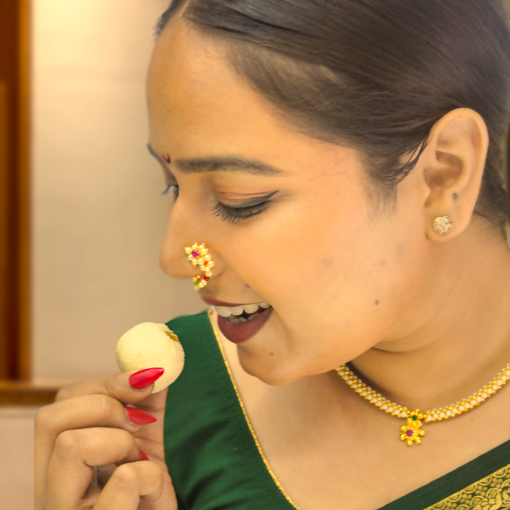 Patilkaki Rava Ladoo
