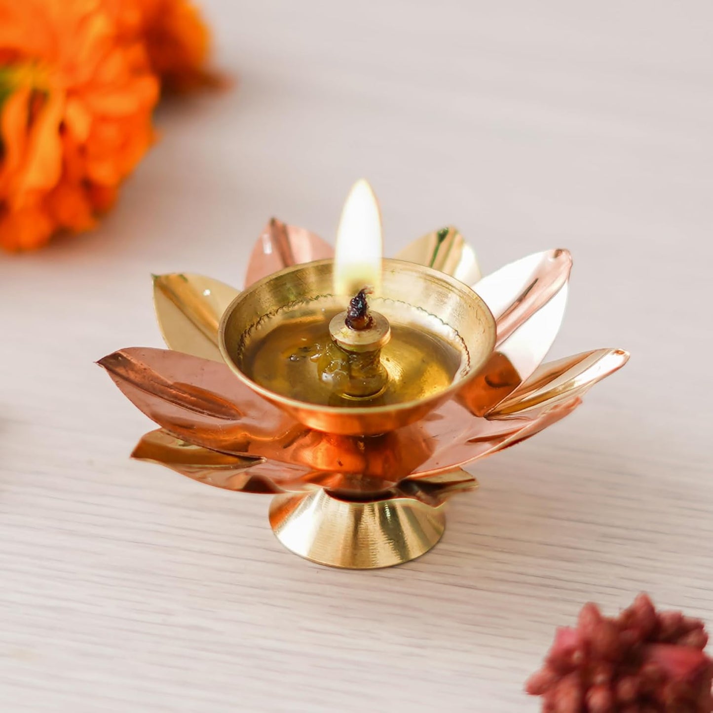 eCraftIndia Golden Lotus Flower Shape Decorative Brass Diya for Diwali Pooja | Diwali Diya for Puja | Housewarming, Diwali Gift Item | Diwali Decoration Items for Home Decor