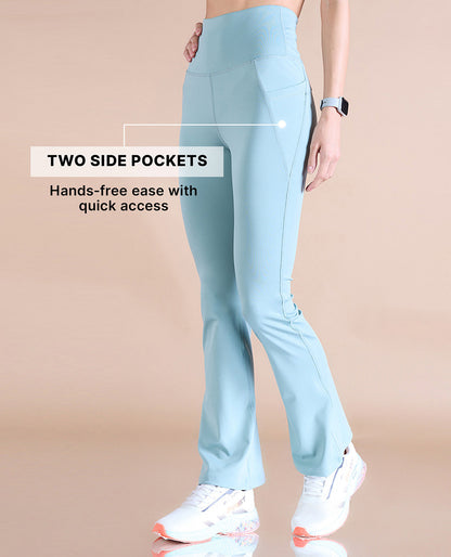 Women Stretchable Flared Pants